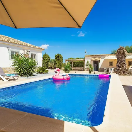 3 Bedroom Gorgeous In *